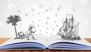 aufgeklapptes Buch aus dem gezeichnete Figuren aufzustehen scheinen. Dabei handelt es sich um einen Seefahrenden, eine Schatzkiste mit Palme sowie um ein Segelschiff.